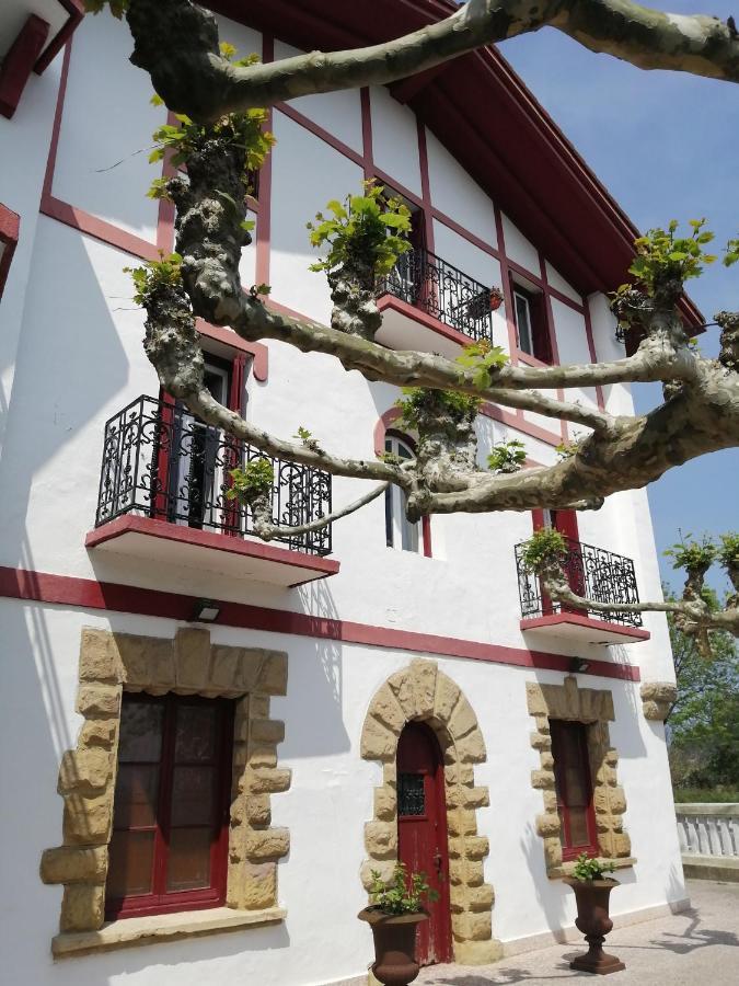 Cr Luarri Hotel San Sebastian Buitenkant foto